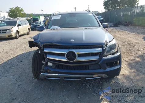 2013 Mercedes-Benz Gl-Class 4Matic z USA, uszkodzony, nr VIN 4JGDF7CE2DA159579